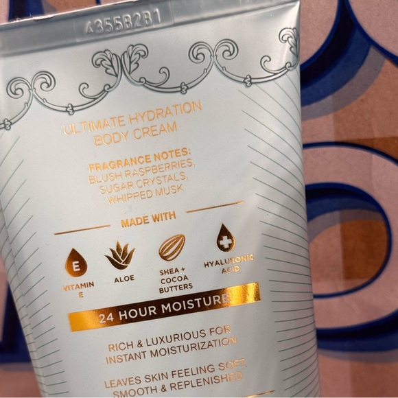 NEW B&BW Sweetest Song Body care duo TWO full size products body cream and more - Picture 3 of 3